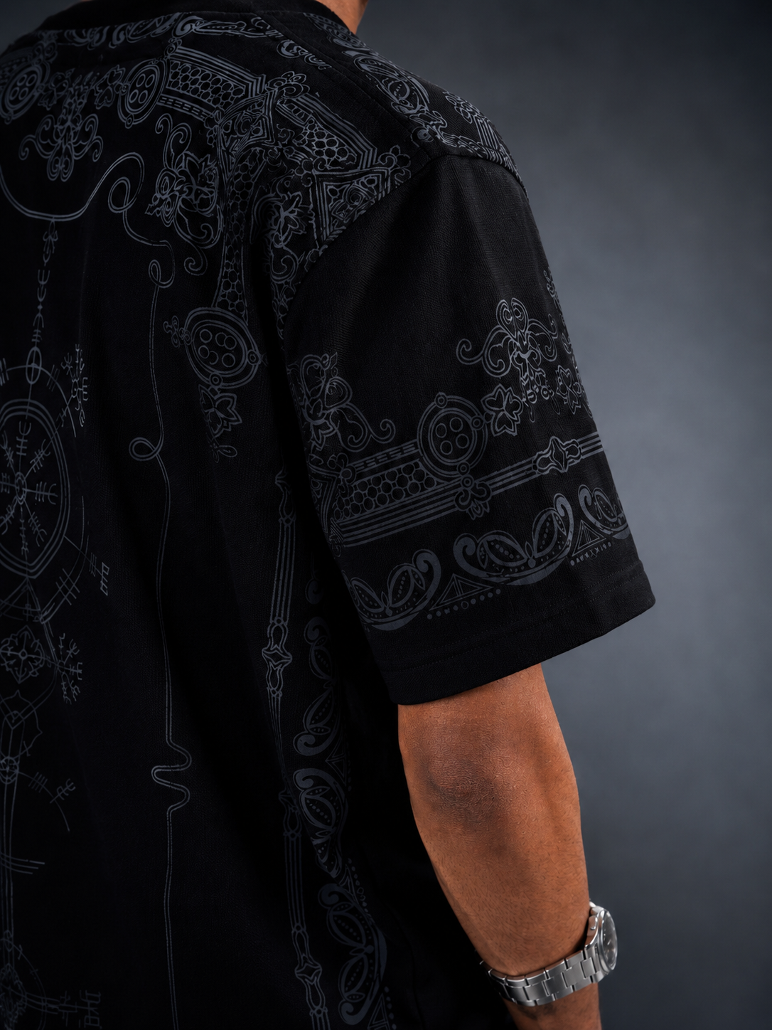 VOID TEE